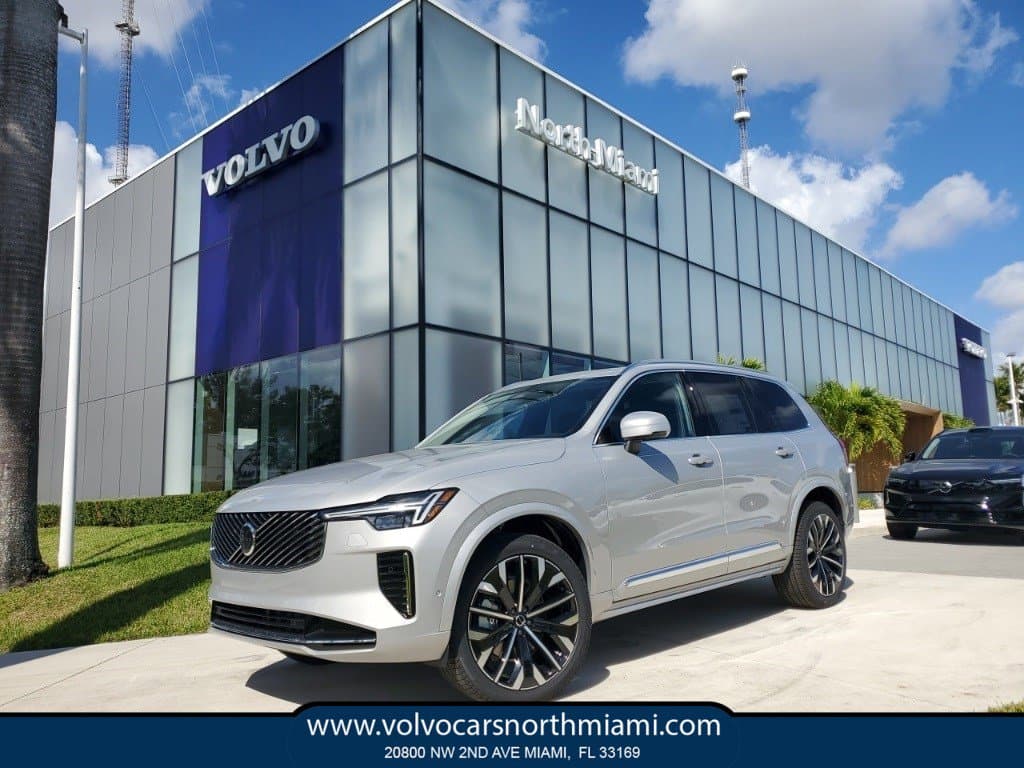 2025.5 Volvo XC90 Plus B5 exterior view